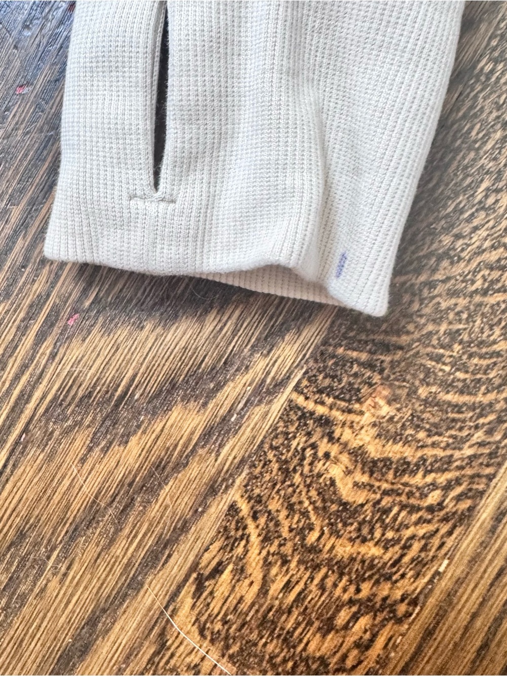 Lululemon Scuba Full-Zip Cropped workout Hoodie ivory cream sweatshirt - Picture 6 of 7